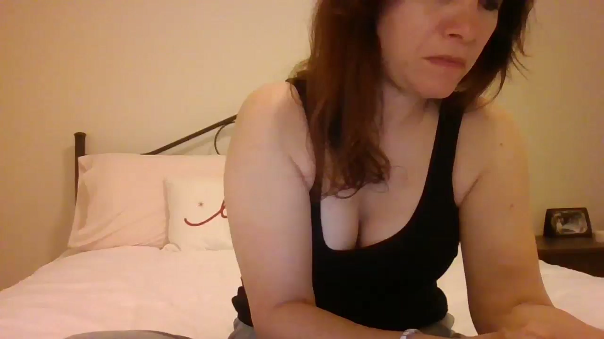 Gallery image thumbnail from LVDOLL's myfreecams stream on, 12/30/2024, 07:42 image 16 of 20