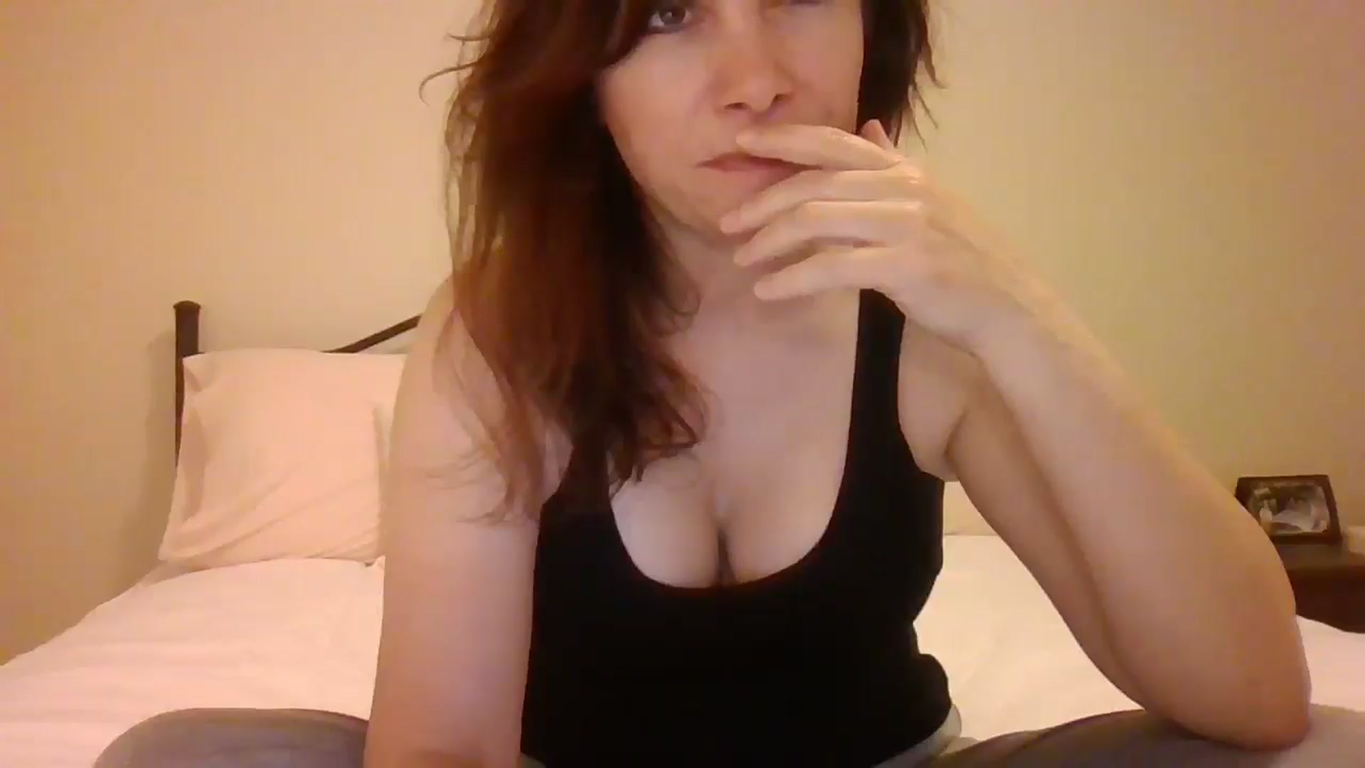 Gallery image thumbnail from LVDOLL's myfreecams stream on, 12/30/2024, 07:42 image 6 of 20