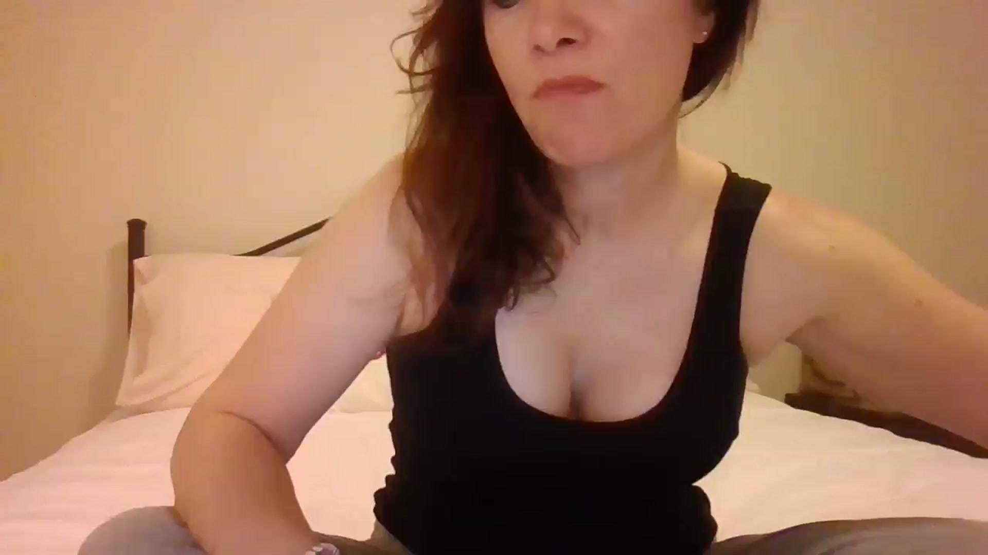 Gallery image thumbnail from LVDOLL's myfreecams stream on, 12/30/2024, 07:42 image 1 of 20
