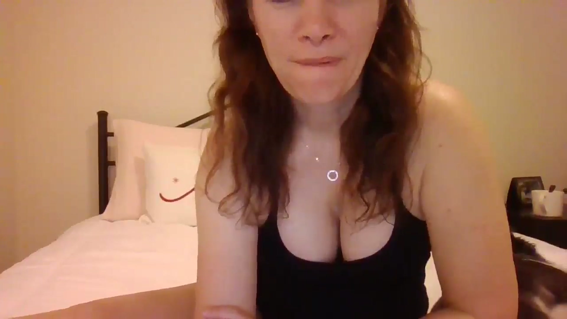 Gallery image thumbnail from LVDOLL's myfreecams stream on, 12/31/2024, 08:31 image 11 of 20