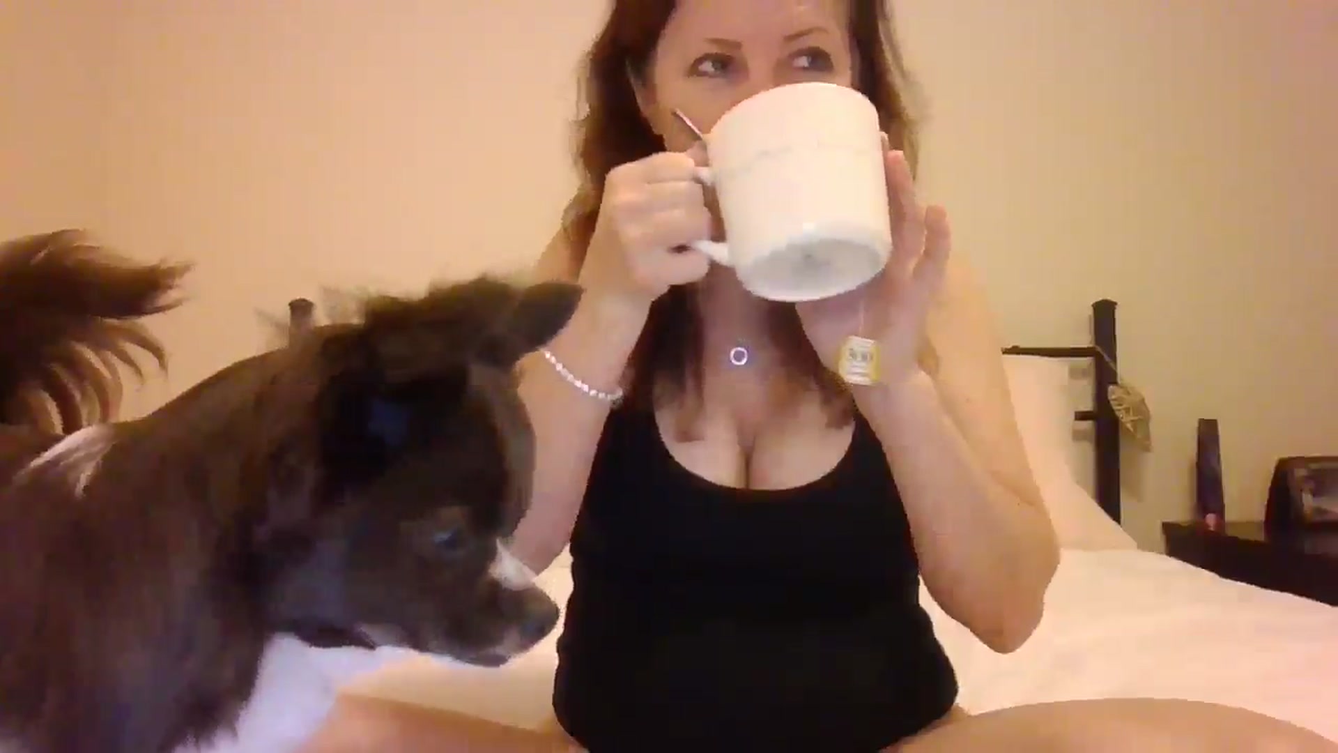 Gallery image thumbnail from LVDOLL's myfreecams stream on, 12/31/2024, 08:31 image 2 of 20