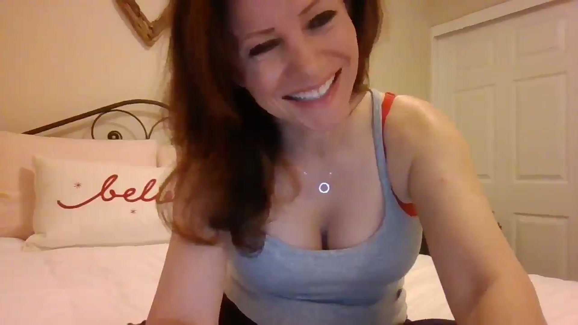 Gallery image thumbnail from LVDOLL's myfreecams stream on, 01/06/2025, 01:37 image 10 of 20