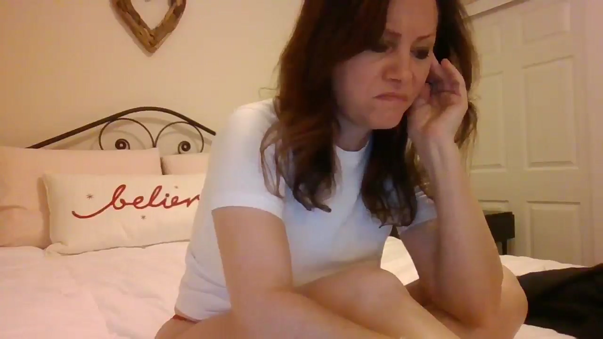 Gallery image thumbnail from LVDOLL's myfreecams stream on, 01/06/2025, 07:17 image 15 of 20