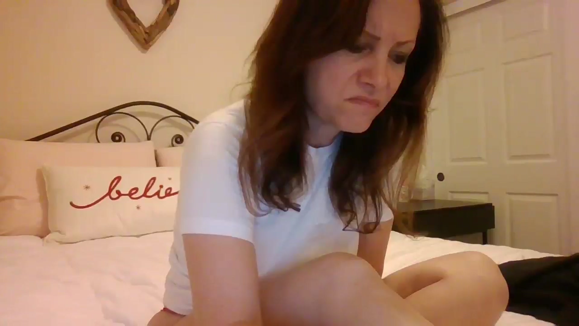 Gallery image thumbnail from LVDOLL's myfreecams stream on, 01/06/2025, 07:17 image 13 of 20