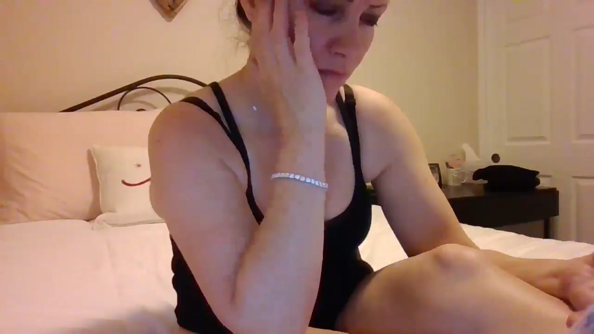 Gallery image thumbnail from LVDOLL's myfreecams stream on, 01/07/2025, 07:28 image 16 of 20
