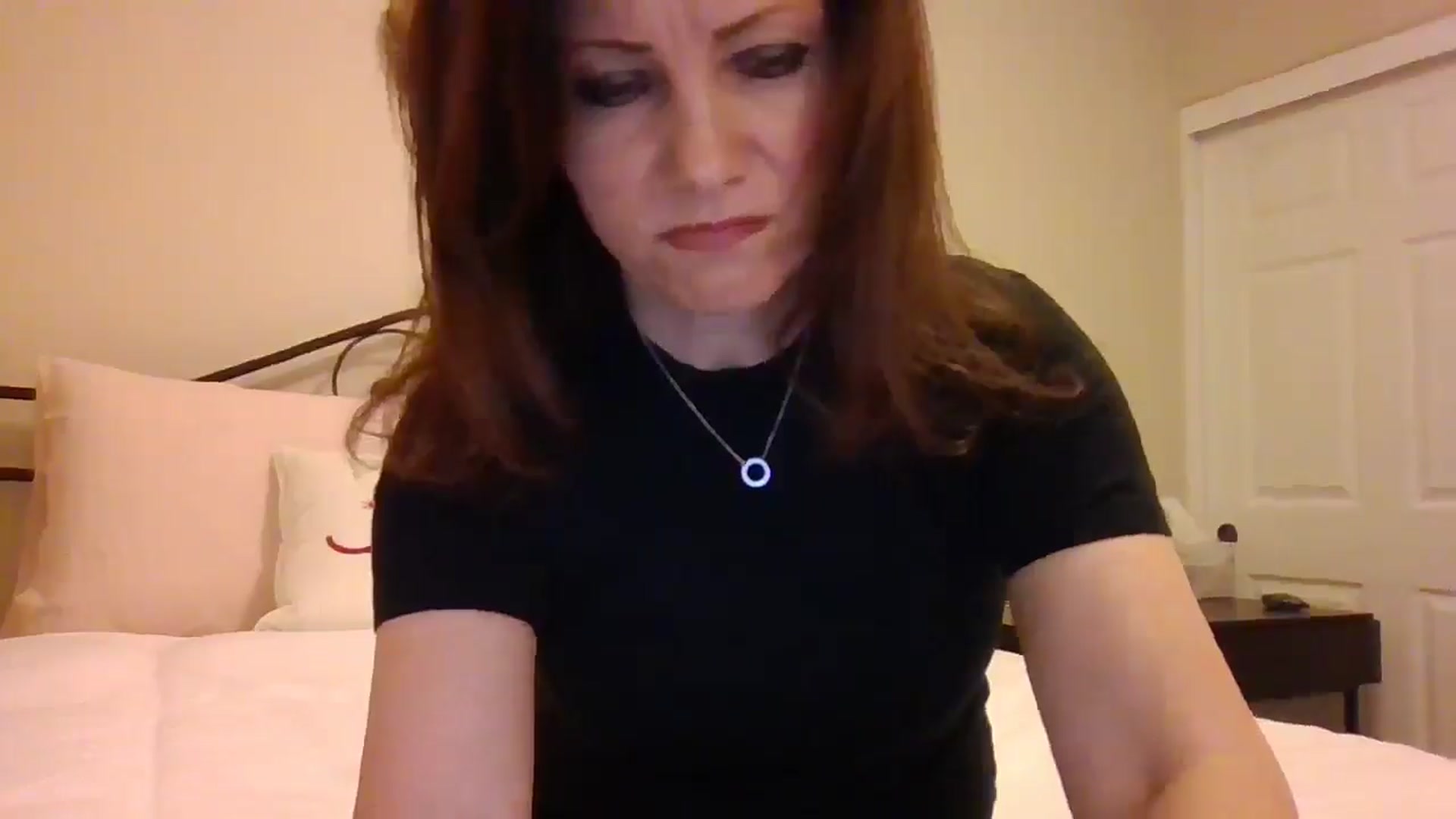 Gallery image thumbnail from LVDOLL's myfreecams stream on, 01/08/2025, 03:25 image 3 of 20