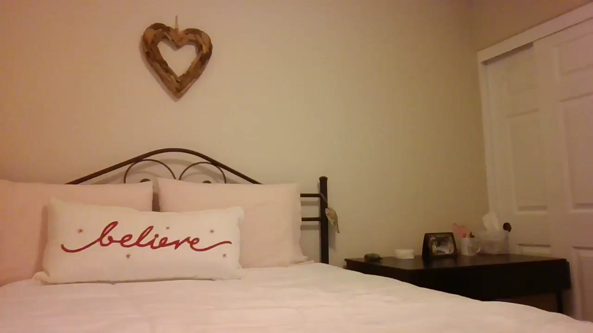 Gallery image thumbnail from LVDOLL's myfreecams stream on, 01/09/2025, 07:41 image 10 of 20