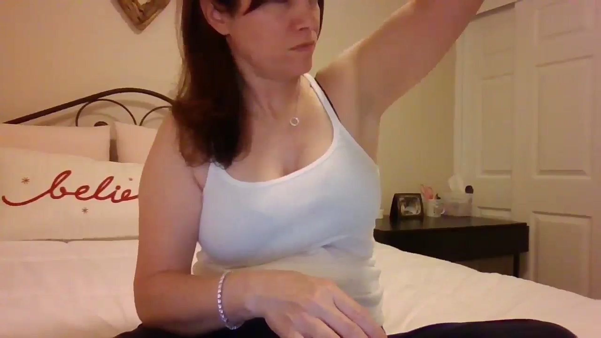 Gallery image thumbnail from LVDOLL's myfreecams stream on, 01/09/2025, 08:13 image 5 of 20