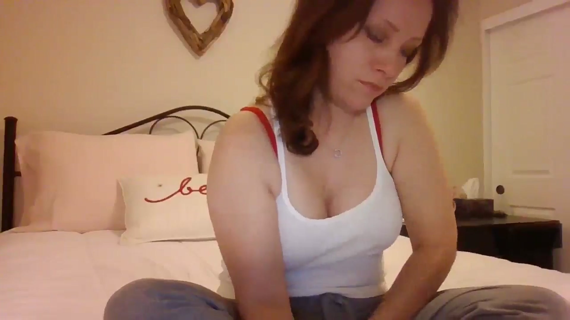Gallery image thumbnail from LVDOLL's myfreecams stream on, 01/15/2025, 05:58 image 4 of 20