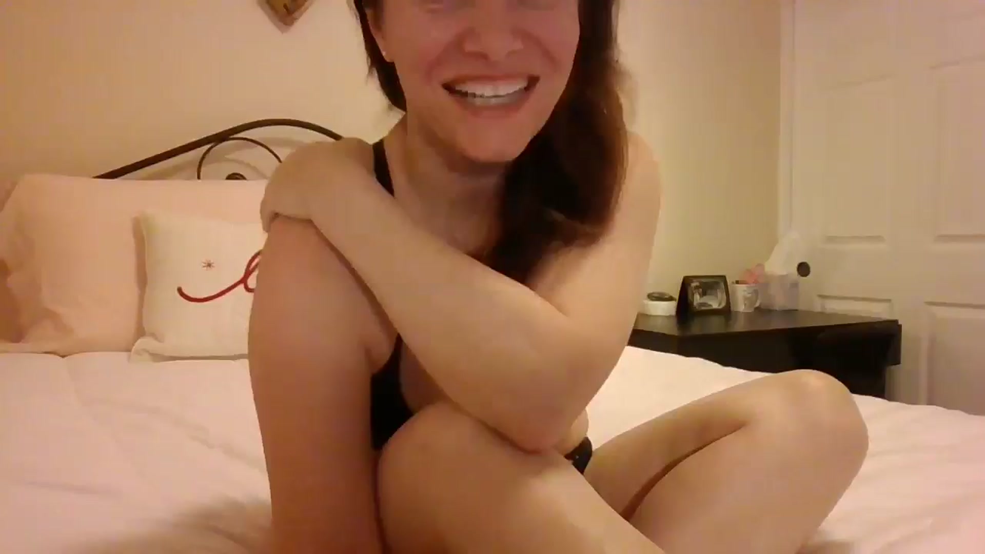 Gallery image thumbnail from LVDOLL's myfreecams stream on, 01/17/2025, 06:54 image 17 of 20