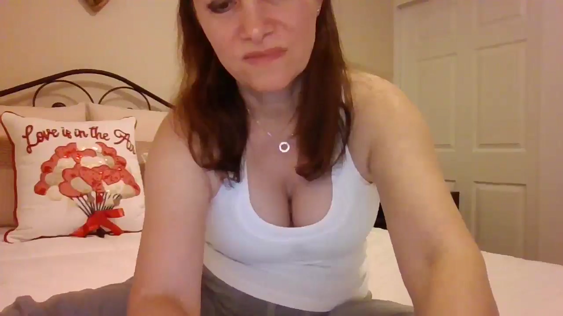 Gallery image thumbnail from LVDOLL's myfreecams stream on, 01/20/2025, 05:13 image 15 of 20