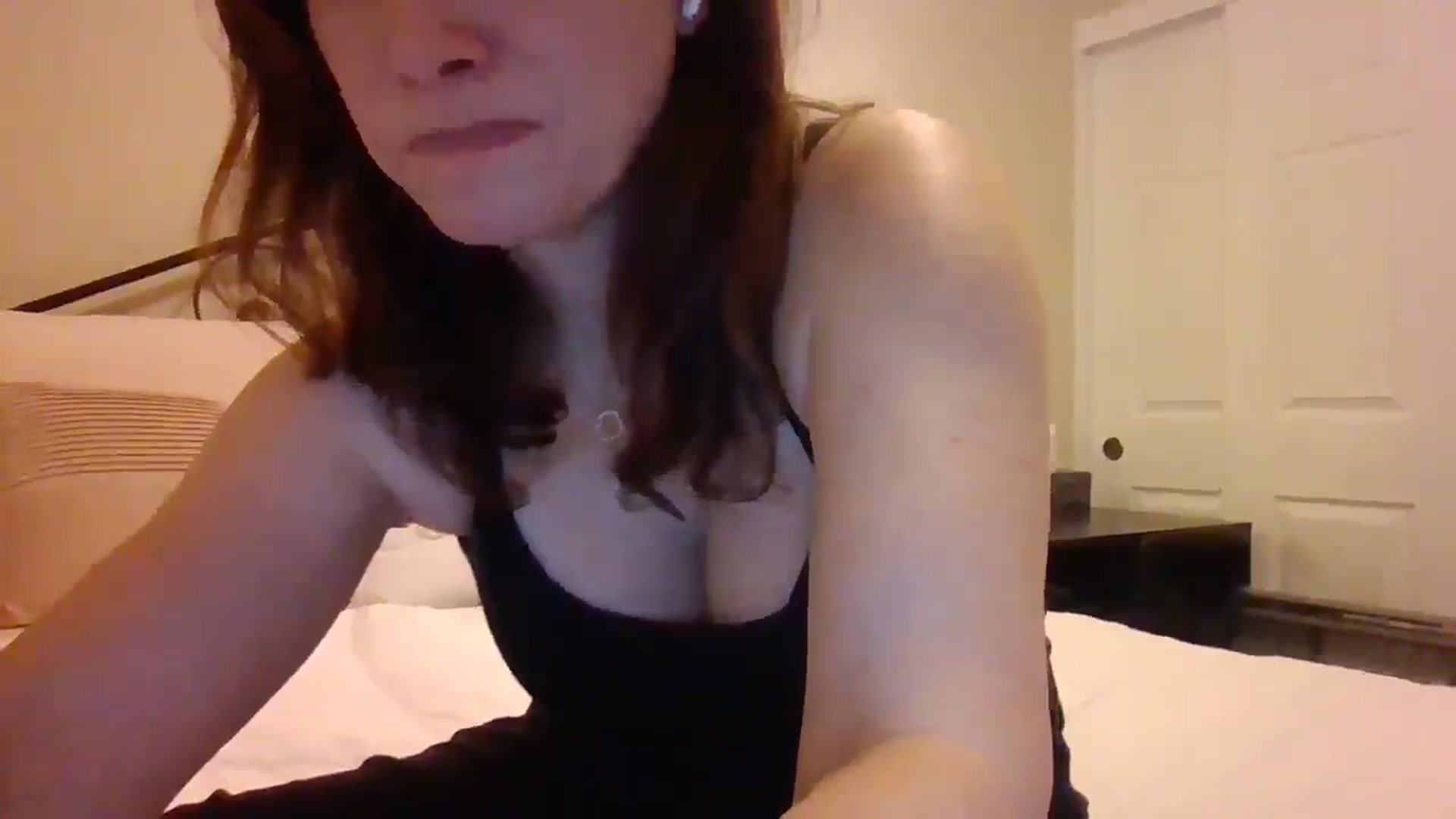 Gallery image thumbnail from LVDOLL's myfreecams stream on, 01/21/2025, 03:44 image 9 of 20