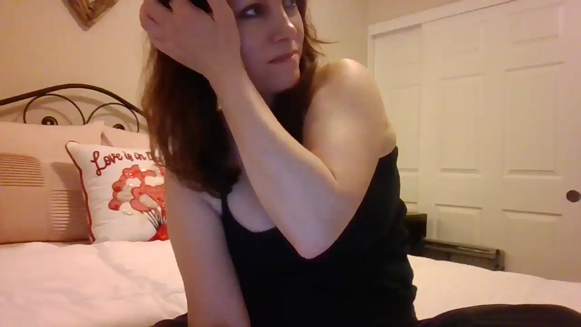 Gallery image thumbnail from LVDOLL's myfreecams stream on, 01/21/2025, 06:17 image 15 of 20
