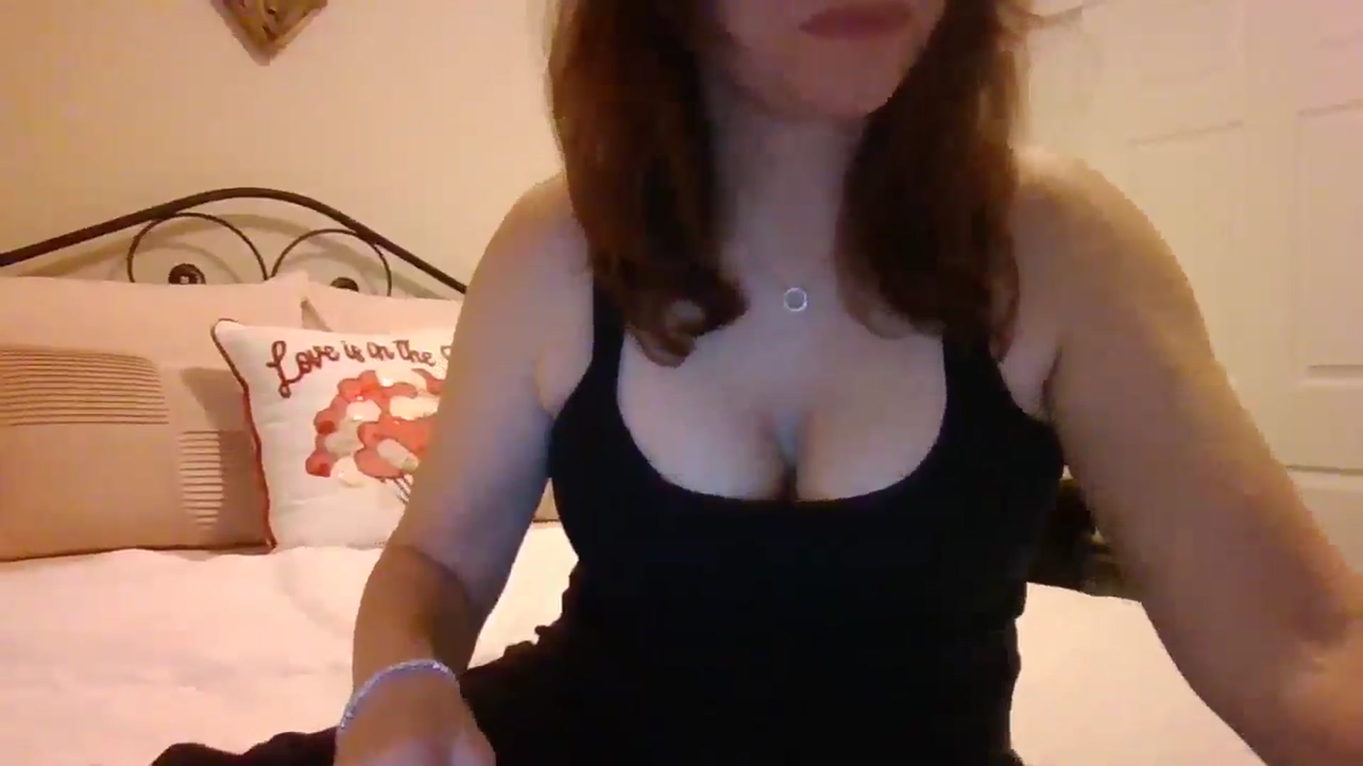 Gallery image thumbnail from LVDOLL's myfreecams stream on, 01/21/2025, 06:17 image 5 of 20