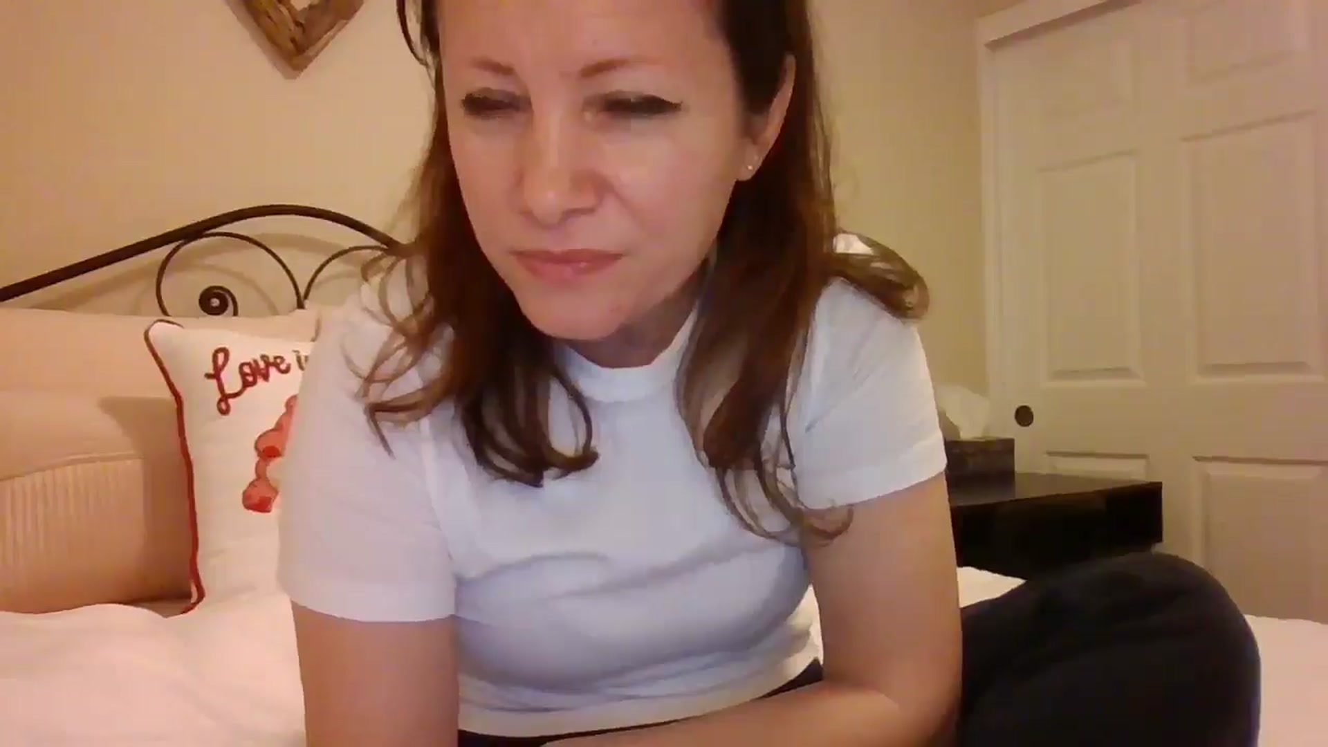Gallery image thumbnail from LVDOLL's myfreecams stream on, 01/22/2025, 05:11 image 18 of 20