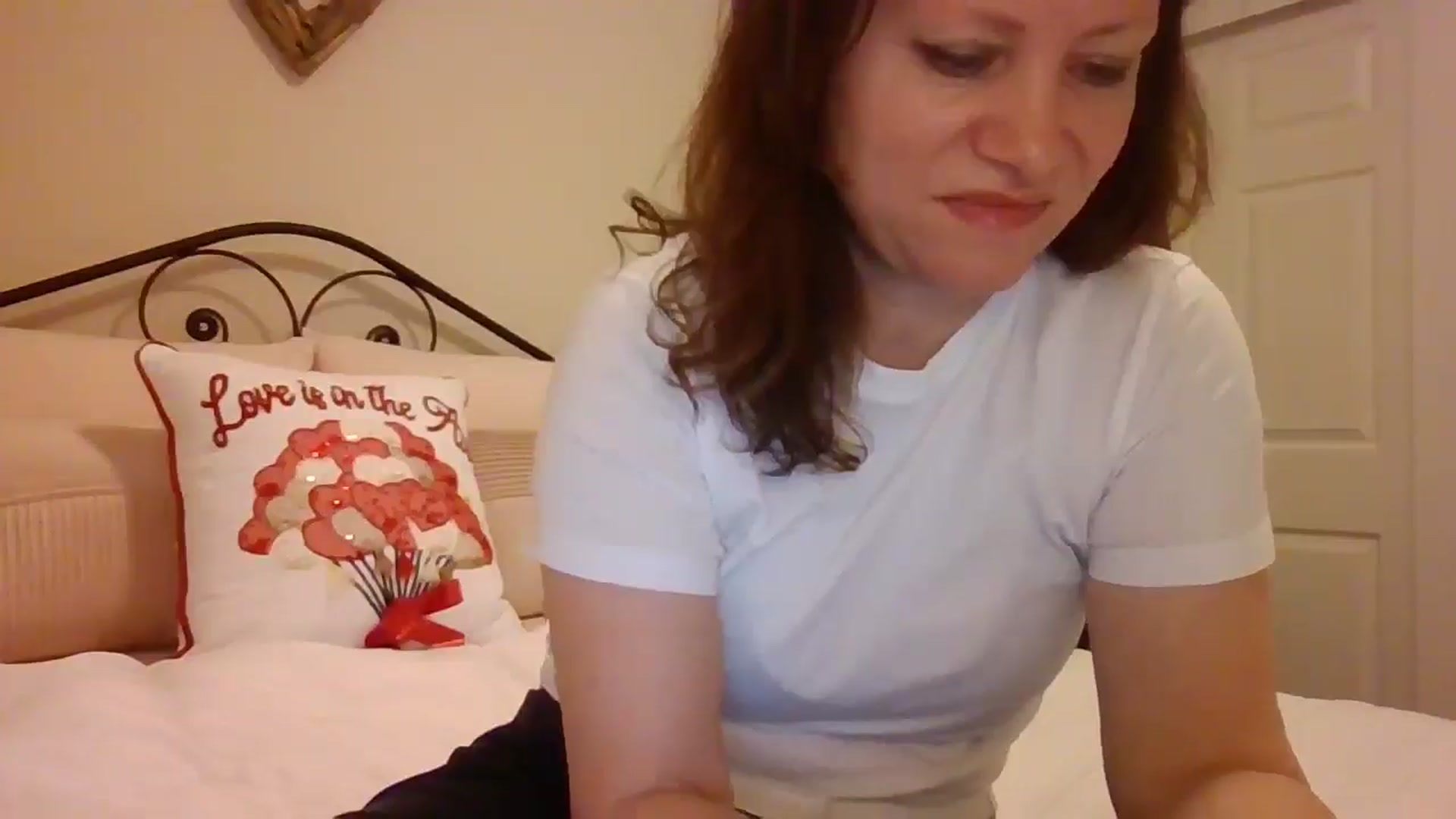 Gallery image thumbnail from LVDOLL's myfreecams stream on, 01/22/2025, 05:11 image 6 of 20