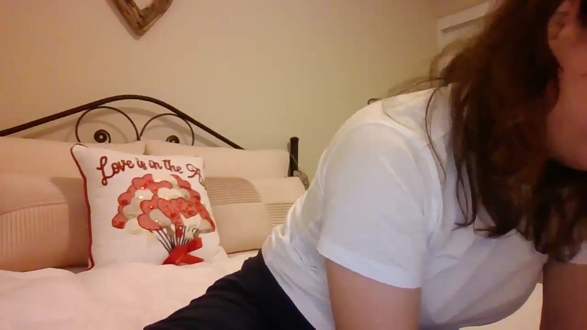 Gallery image thumbnail from LVDOLL's myfreecams stream on, 01/22/2025, 06:28 image 3 of 20