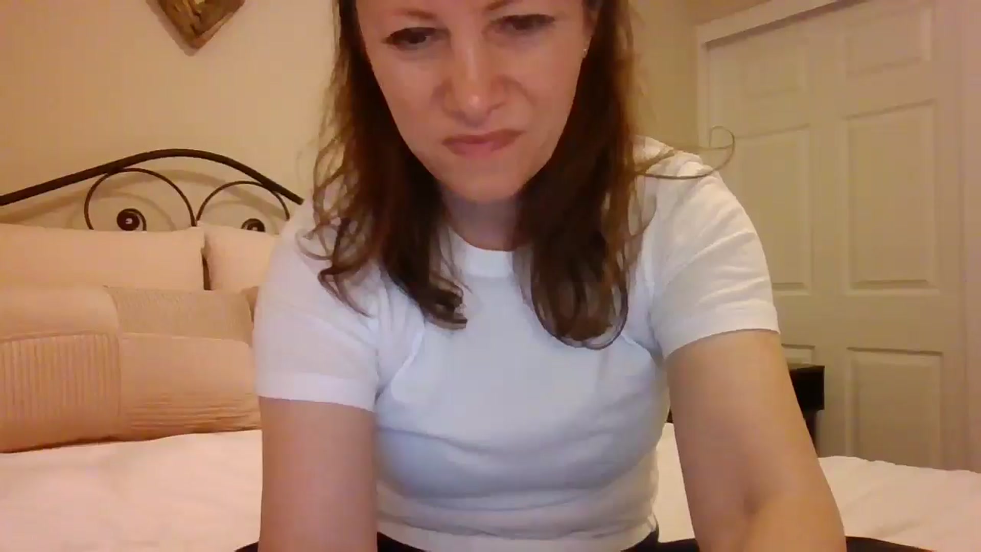Gallery image thumbnail from LVDOLL's myfreecams stream on, 01/22/2025, 06:28 image 11 of 20