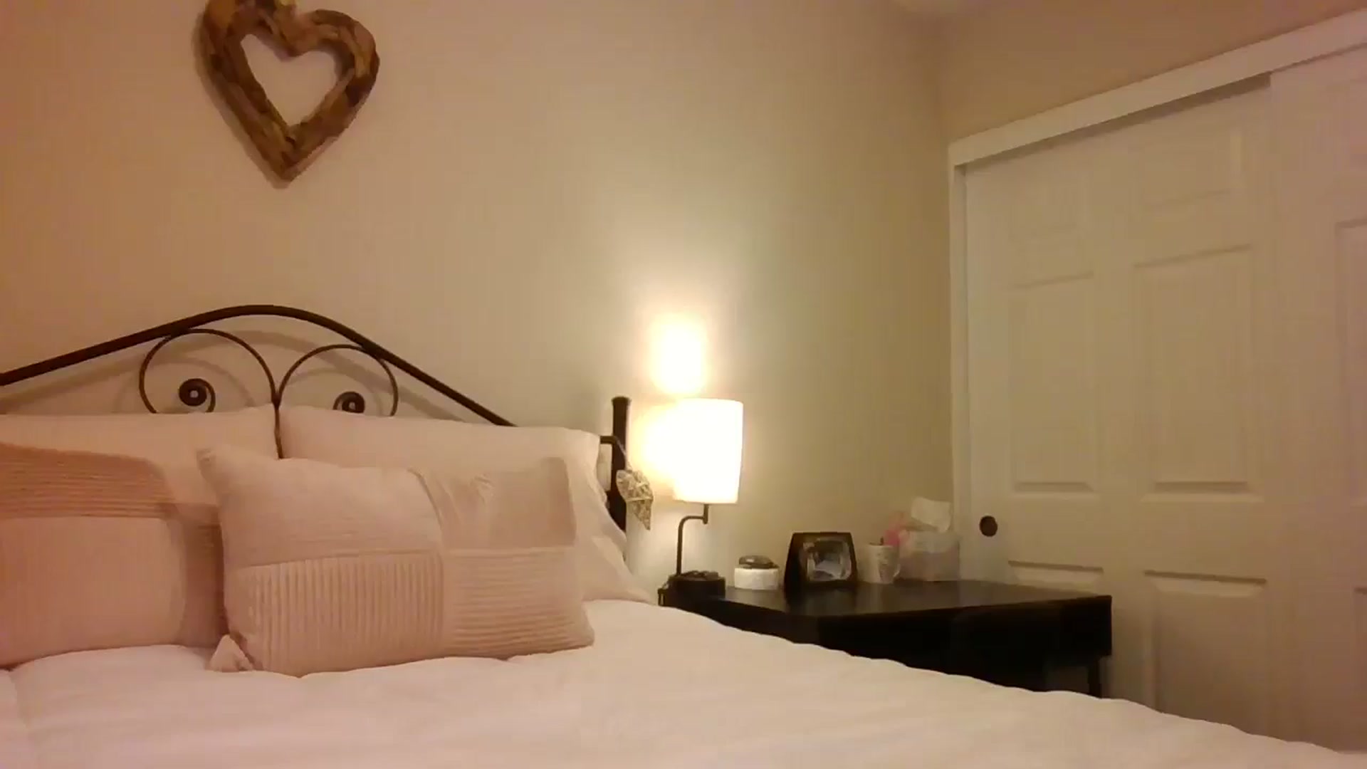 Gallery image thumbnail from LVDOLL's myfreecams stream on, 01/23/2025, 06:00 image 8 of 20