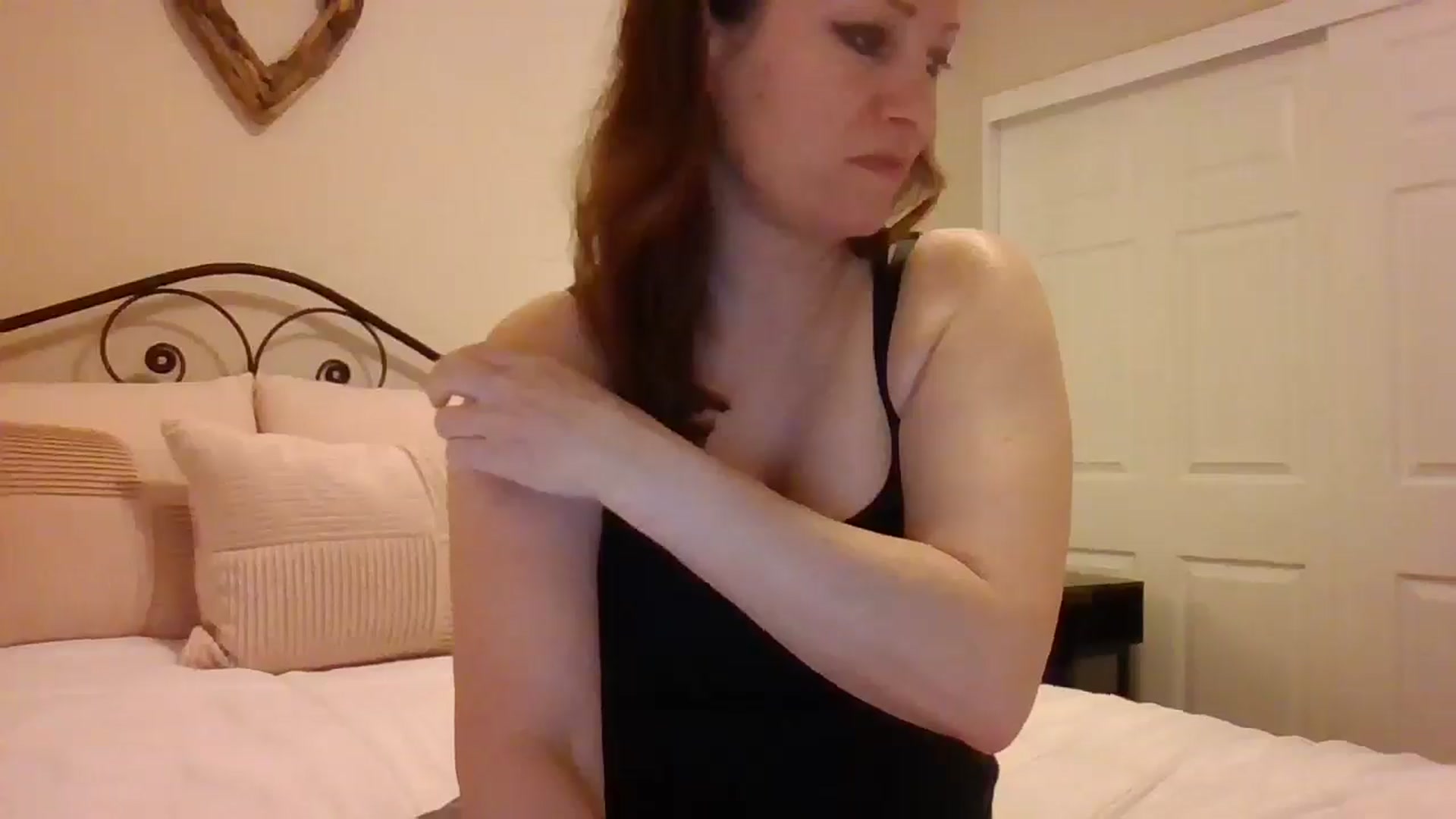 Gallery image thumbnail from LVDOLL's myfreecams stream on, 01/23/2025, 06:00 image 7 of 20