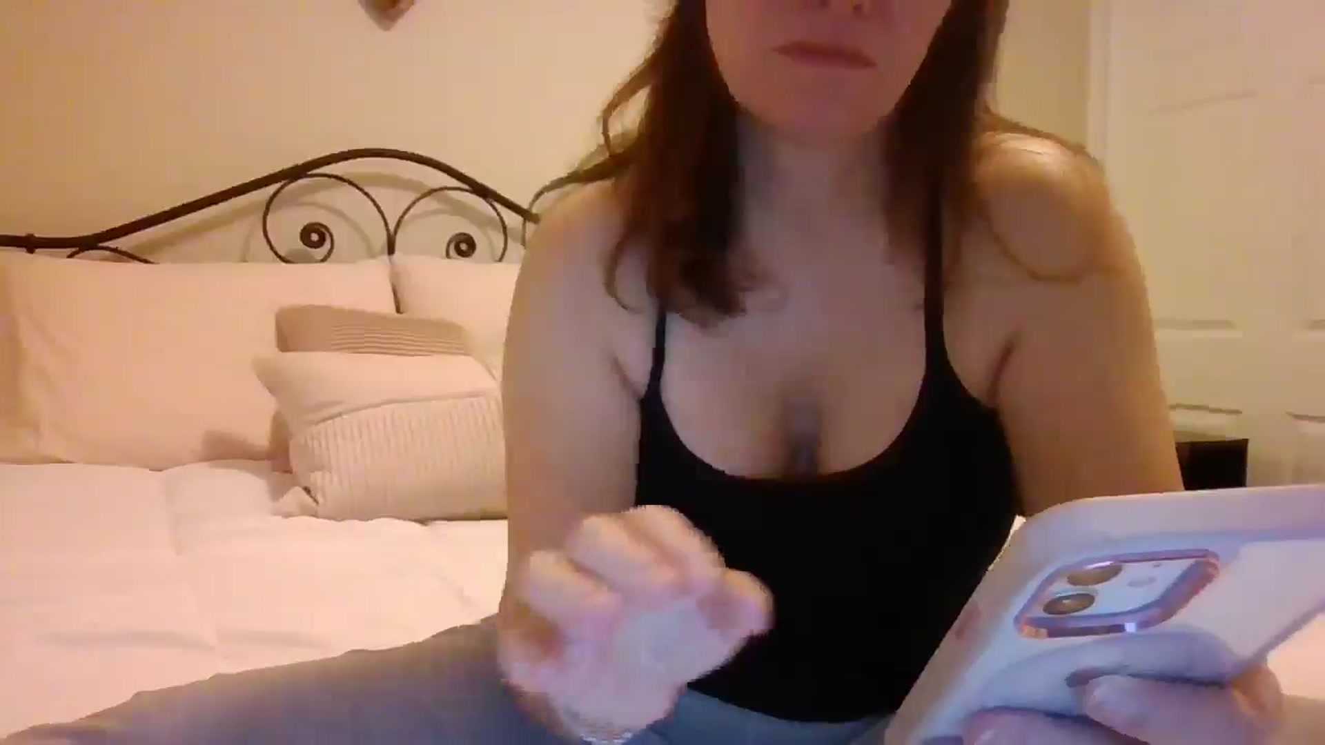 Gallery image thumbnail from LVDOLL's myfreecams stream on, 01/23/2025, 08:05 image 7 of 20