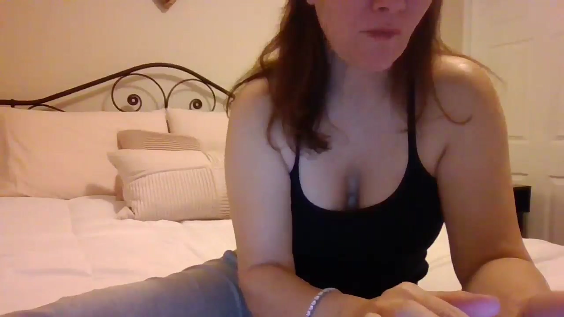 Gallery image thumbnail from LVDOLL's myfreecams stream on, 01/23/2025, 08:05 image 8 of 20