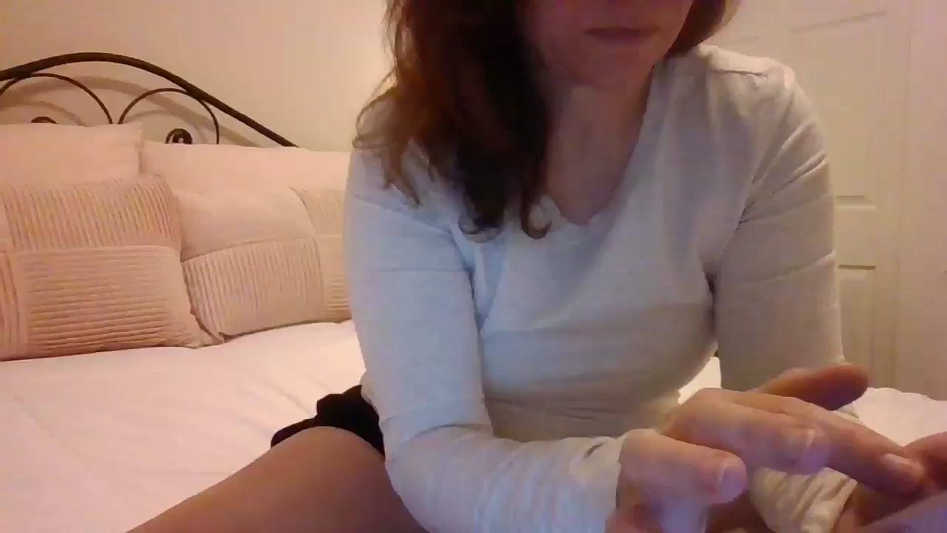 Gallery image thumbnail from LVDOLL's myfreecams stream on, 01/28/2025, 01:27 image 17 of 20
