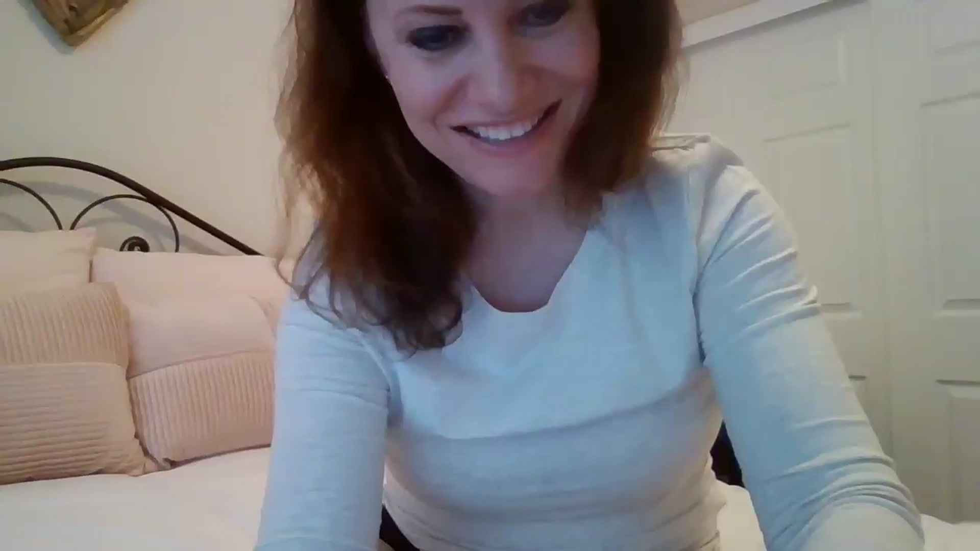 Gallery image thumbnail from LVDOLL's myfreecams stream on, 01/28/2025, 01:27 image 1 of 20