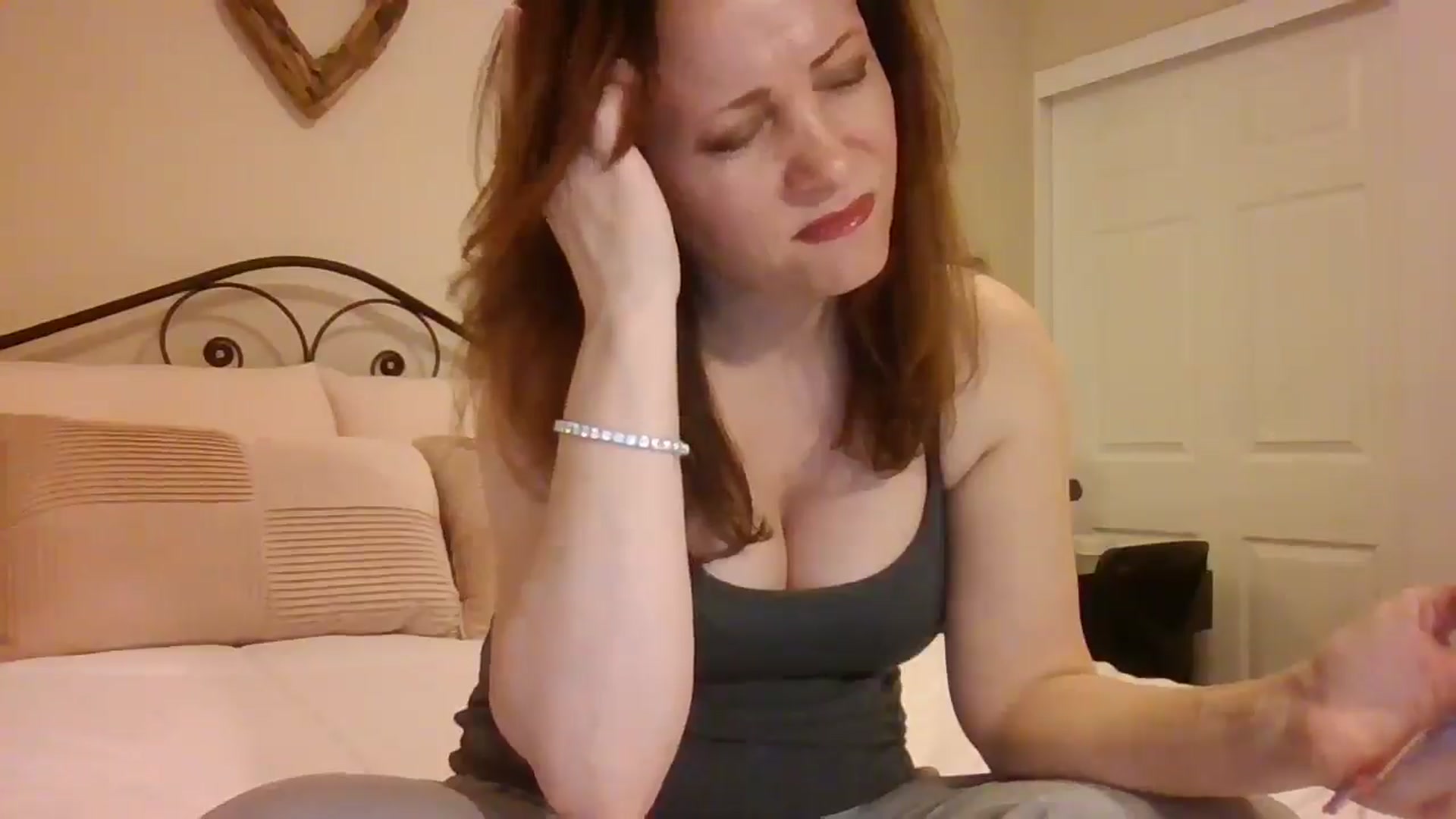 Gallery image thumbnail from LVDOLL's myfreecams stream on, 01/30/2025, 04:25 image 4 of 20