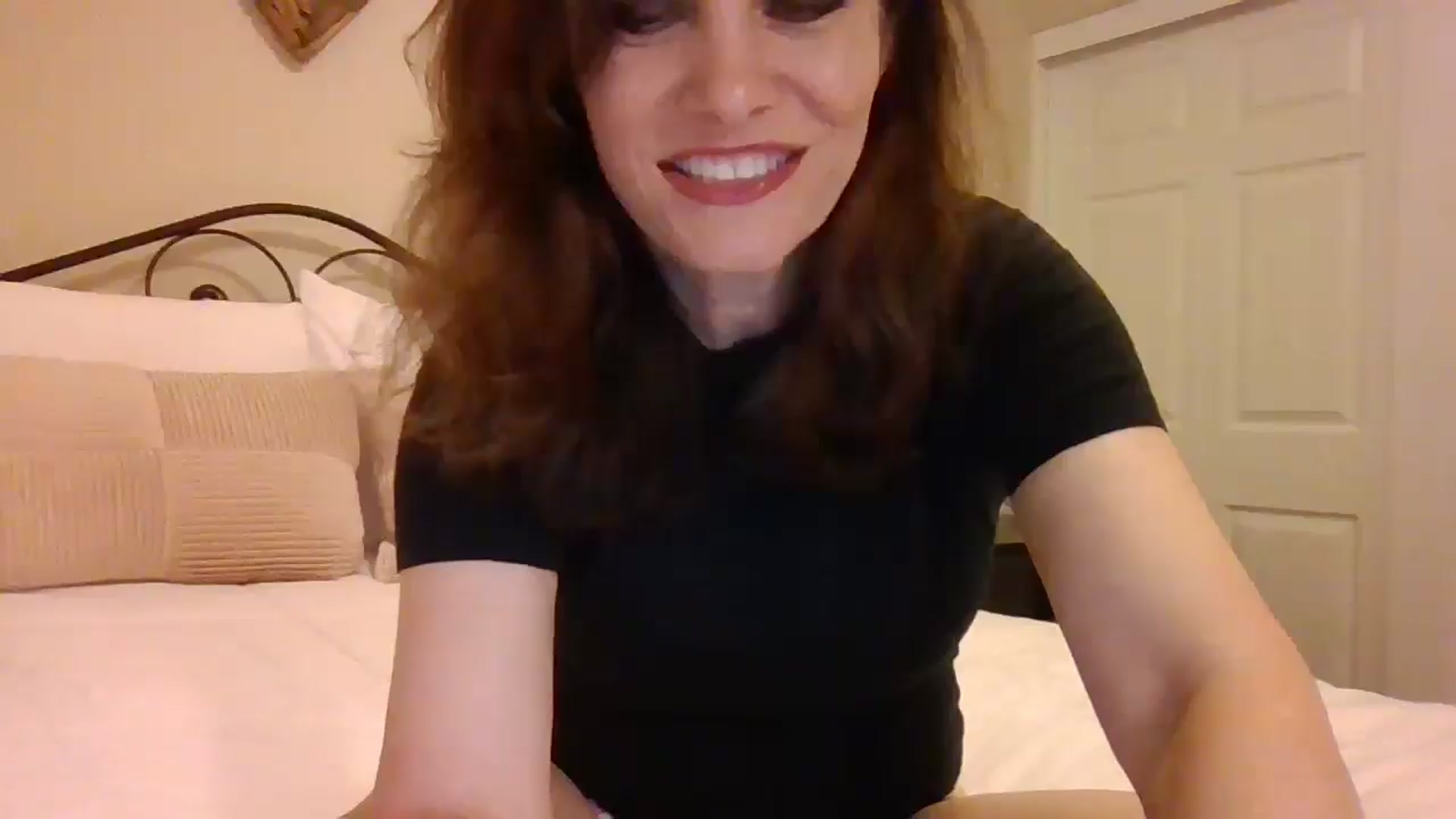 Gallery image thumbnail from LVDOLL's myfreecams stream on, 02/25/2025, 04:19 image 6 of 20