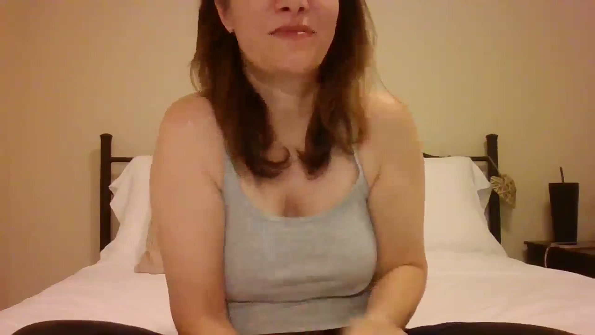 Gallery image thumbnail from LVDOLL's myfreecams stream on, 03/06/2025, 07:01 image 2 of 20