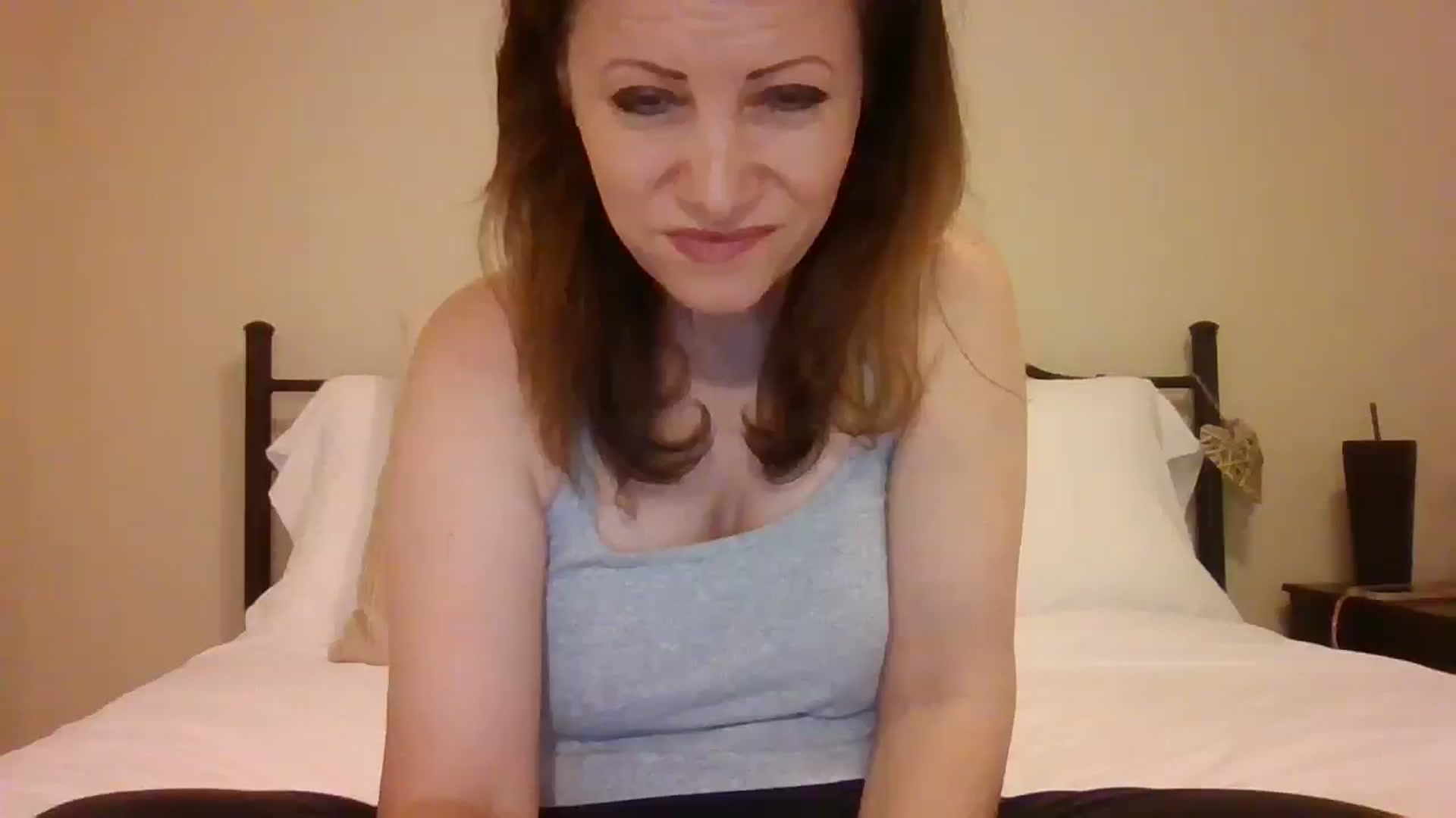 Gallery image thumbnail from LVDOLL's myfreecams stream on, 03/06/2025, 07:01 image 5 of 20