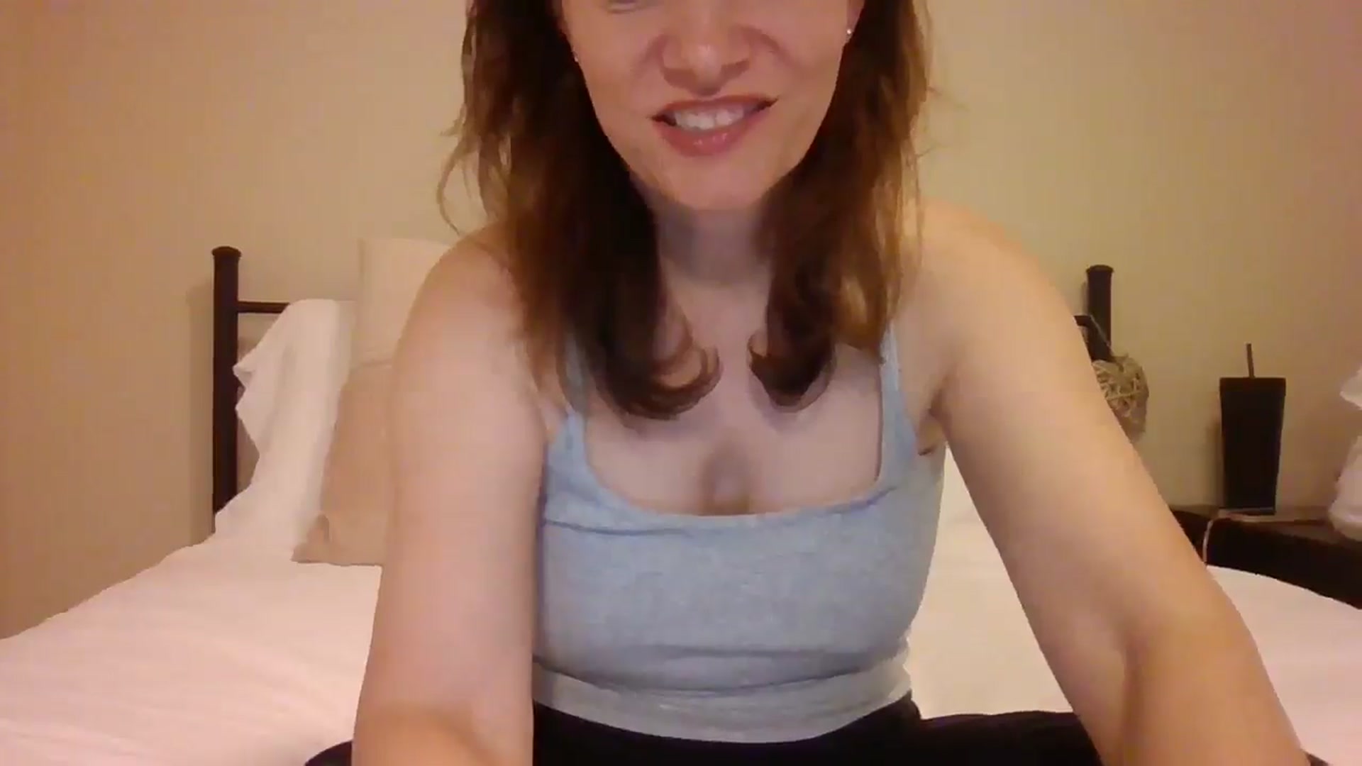 Gallery image thumbnail from LVDOLL's myfreecams stream on, 03/06/2025, 07:01 image 20 of 20