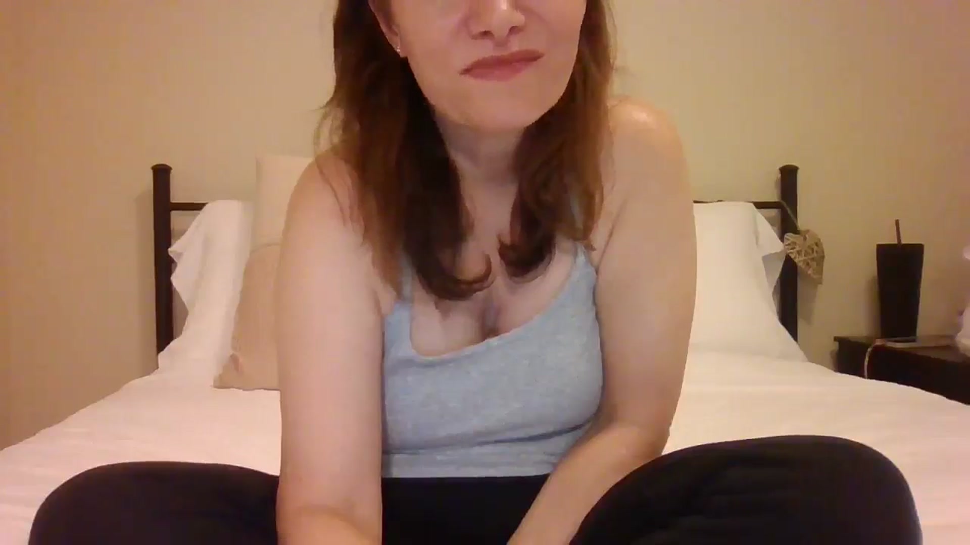 Gallery image thumbnail from LVDOLL's myfreecams stream on, 03/06/2025, 07:01 image 14 of 20