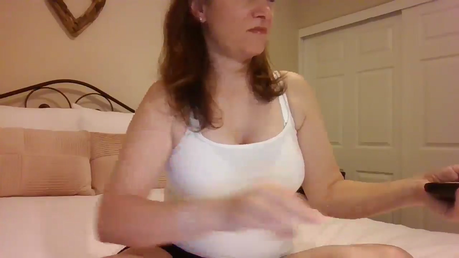 Gallery image thumbnail from LVDOLL's myfreecams stream on, 03/14/2025, 03:16 image 4 of 20