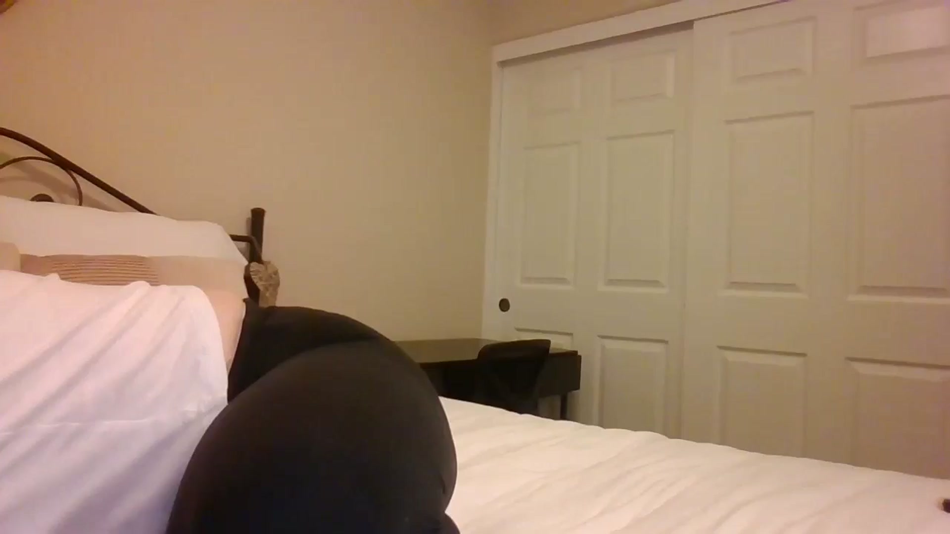 Gallery image thumbnail from LVDOLL's myfreecams stream on, 03/17/2025, 04:06 image 1 of 20