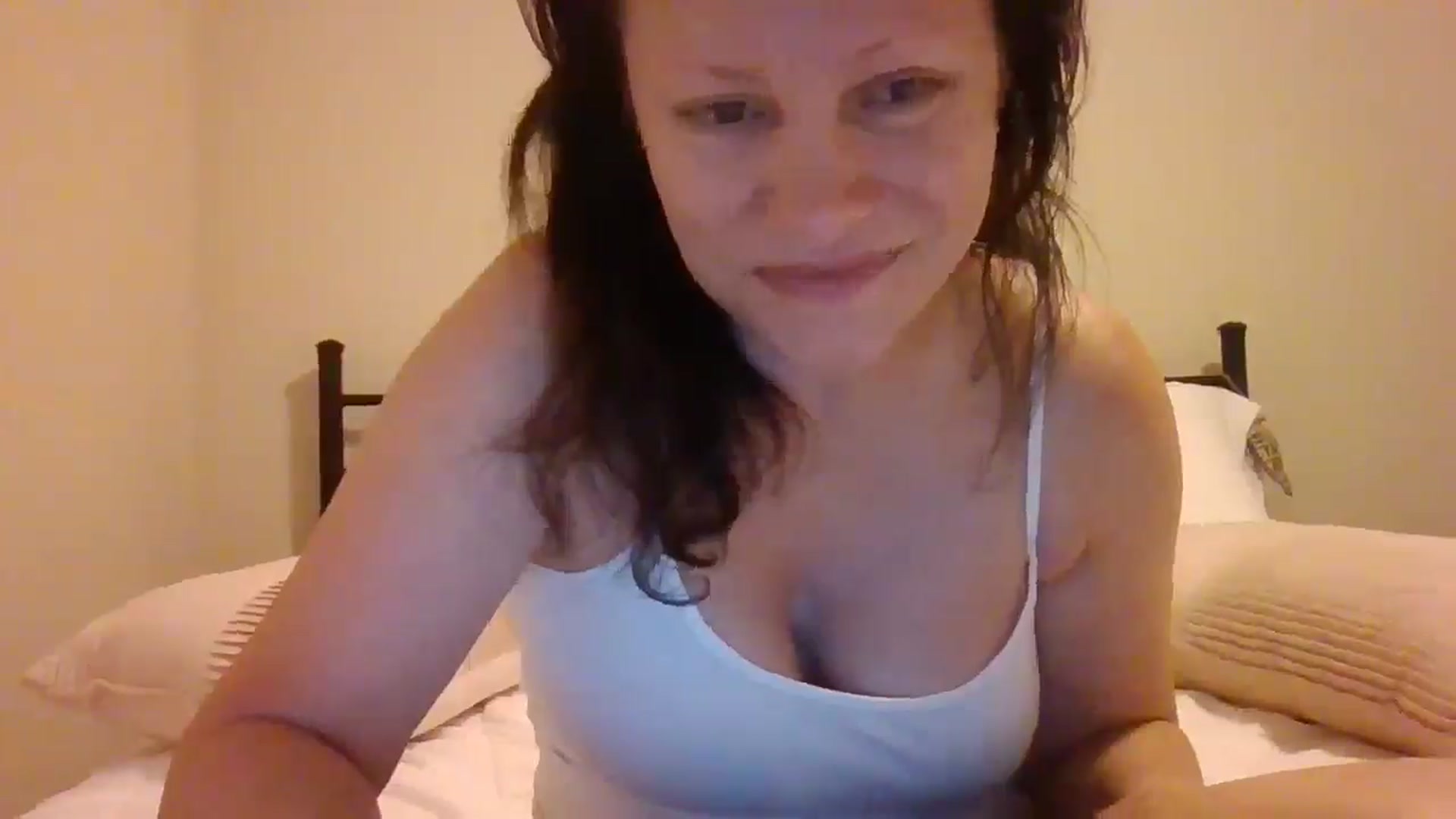 Gallery image thumbnail from LVDOLL's myfreecams stream on, 03/31/2025, 07:10 image 4 of 20