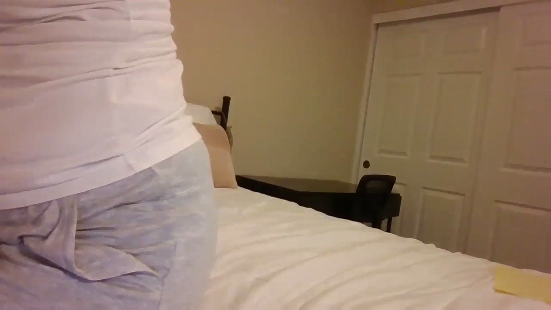 Gallery image thumbnail from LVDOLL's myfreecams stream on, 04/10/2025, 05:13 image 14 of 20