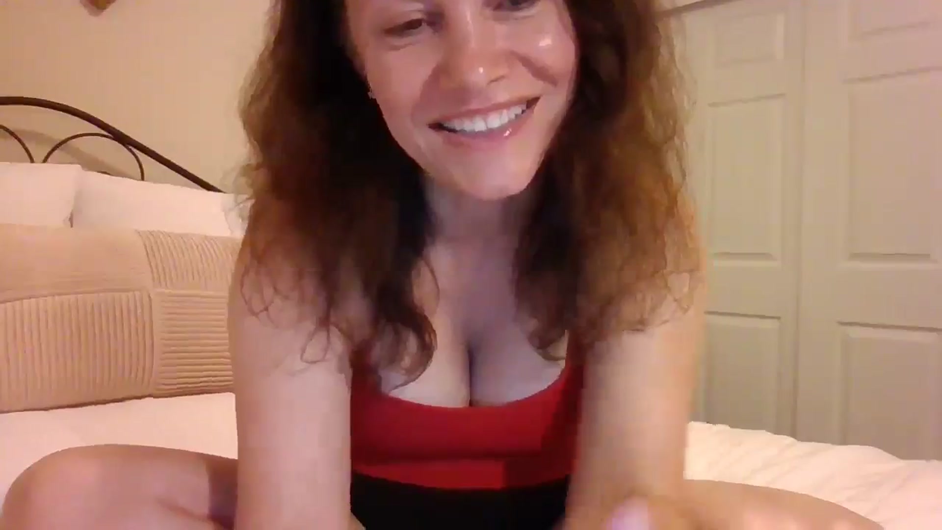 Gallery image thumbnail from LVDOLL's myfreecams stream on, 05/05/2025, 05:26 image 10 of 20