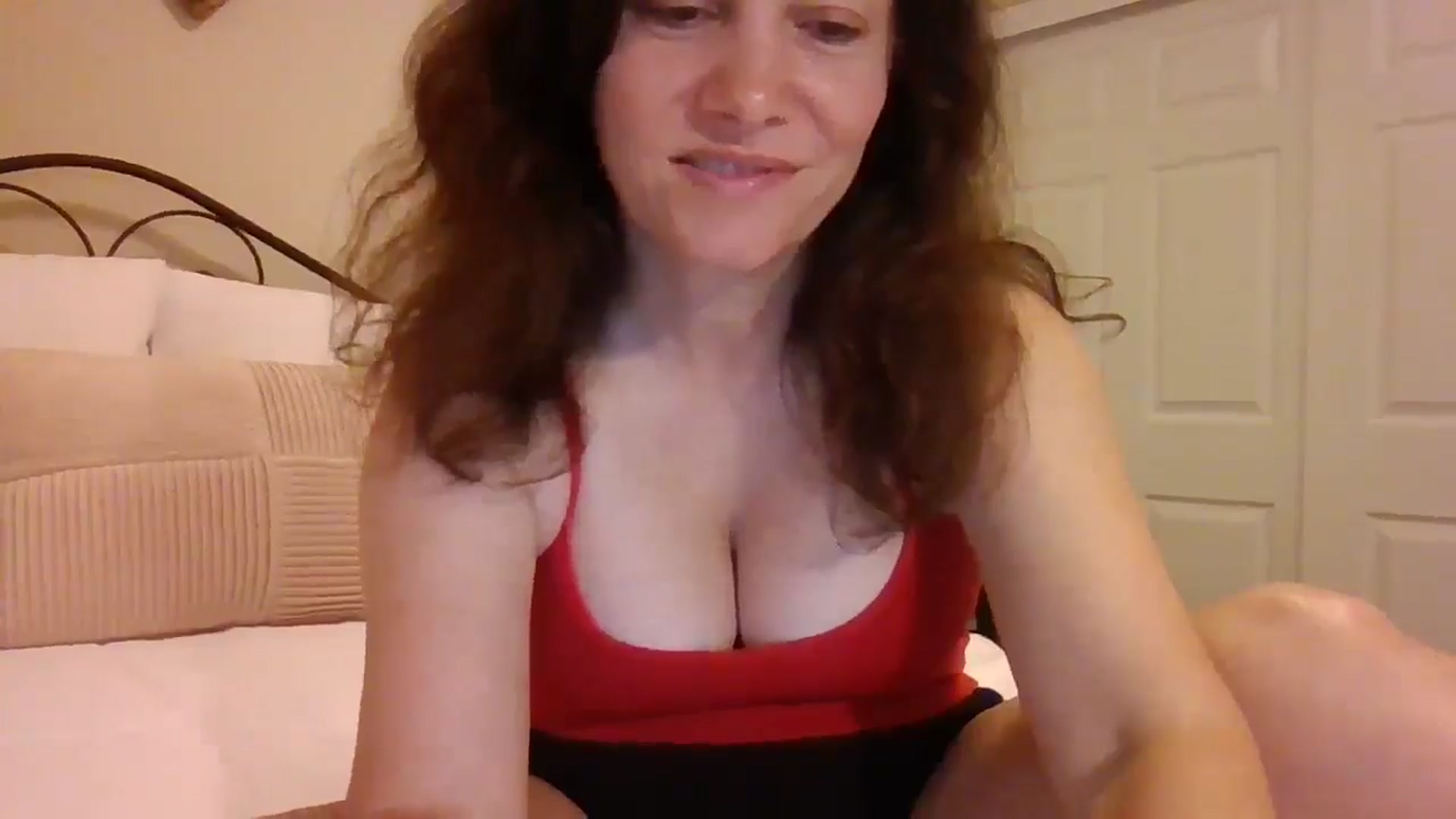 Gallery image thumbnail from LVDOLL's myfreecams stream on, 05/05/2025, 05:26 image 18 of 20