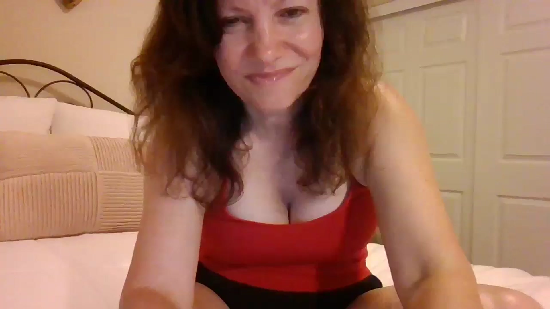 Gallery image thumbnail from LVDOLL's myfreecams stream on, 05/05/2025, 05:26 image 3 of 20