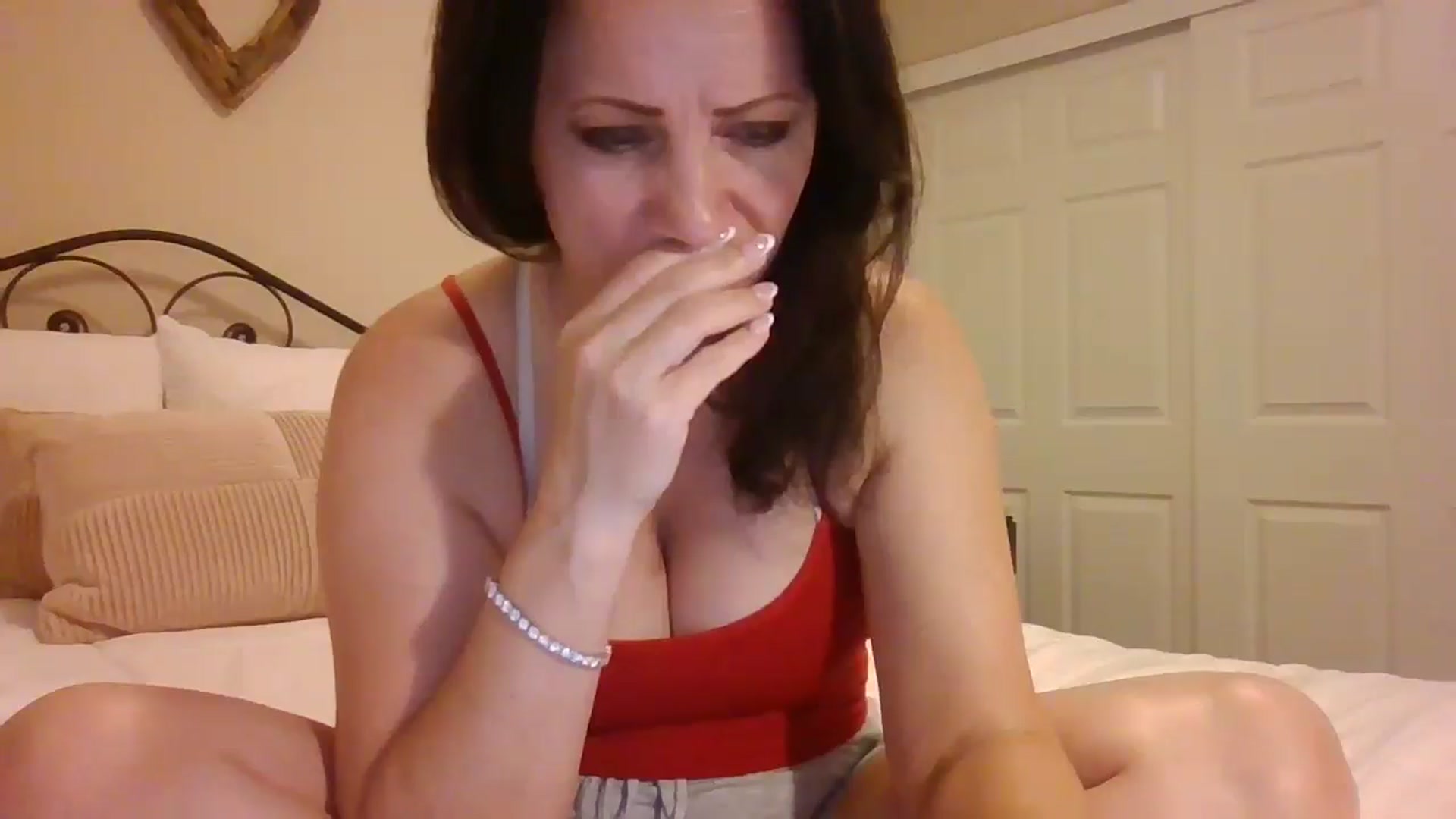 Gallery image thumbnail from LVDOLL's myfreecams stream on, 05/09/2025, 06:00 image 14 of 20