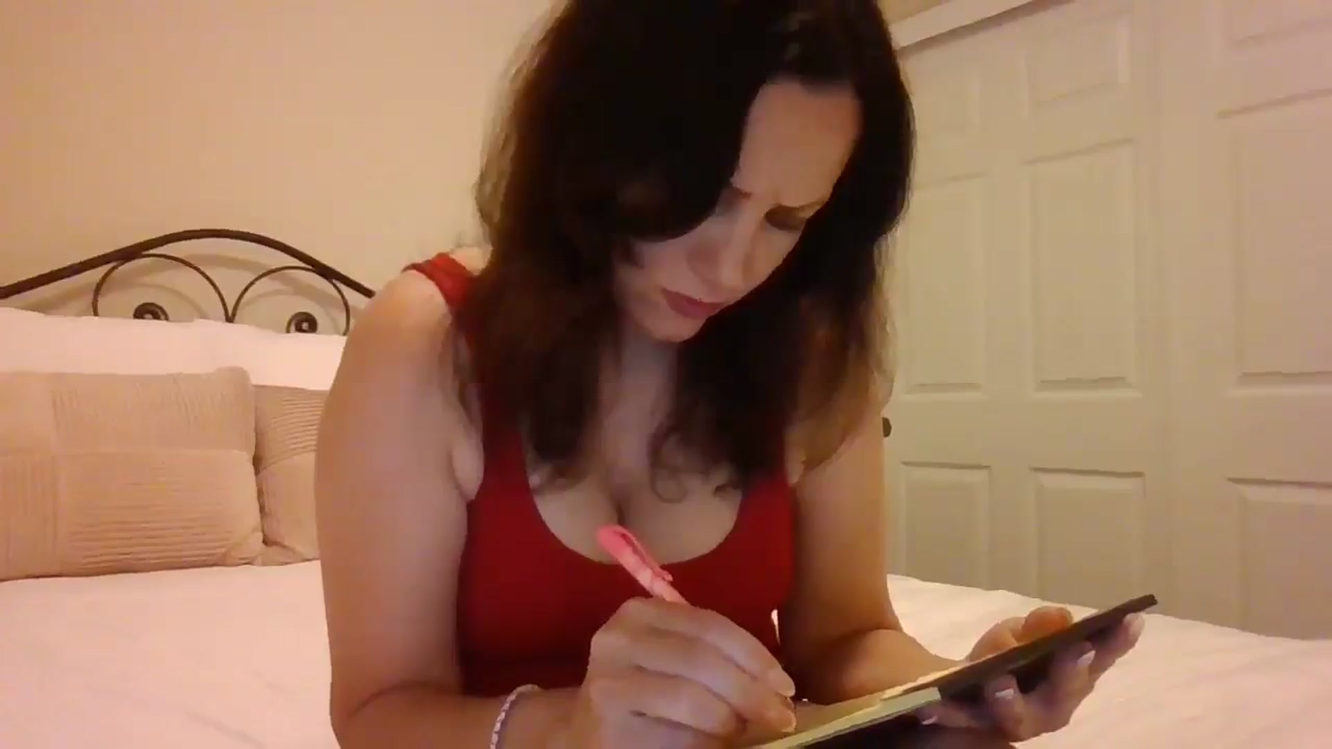 Gallery image thumbnail from LVDOLL's myfreecams stream on, 05/27/2025, 03:27 image 19 of 20