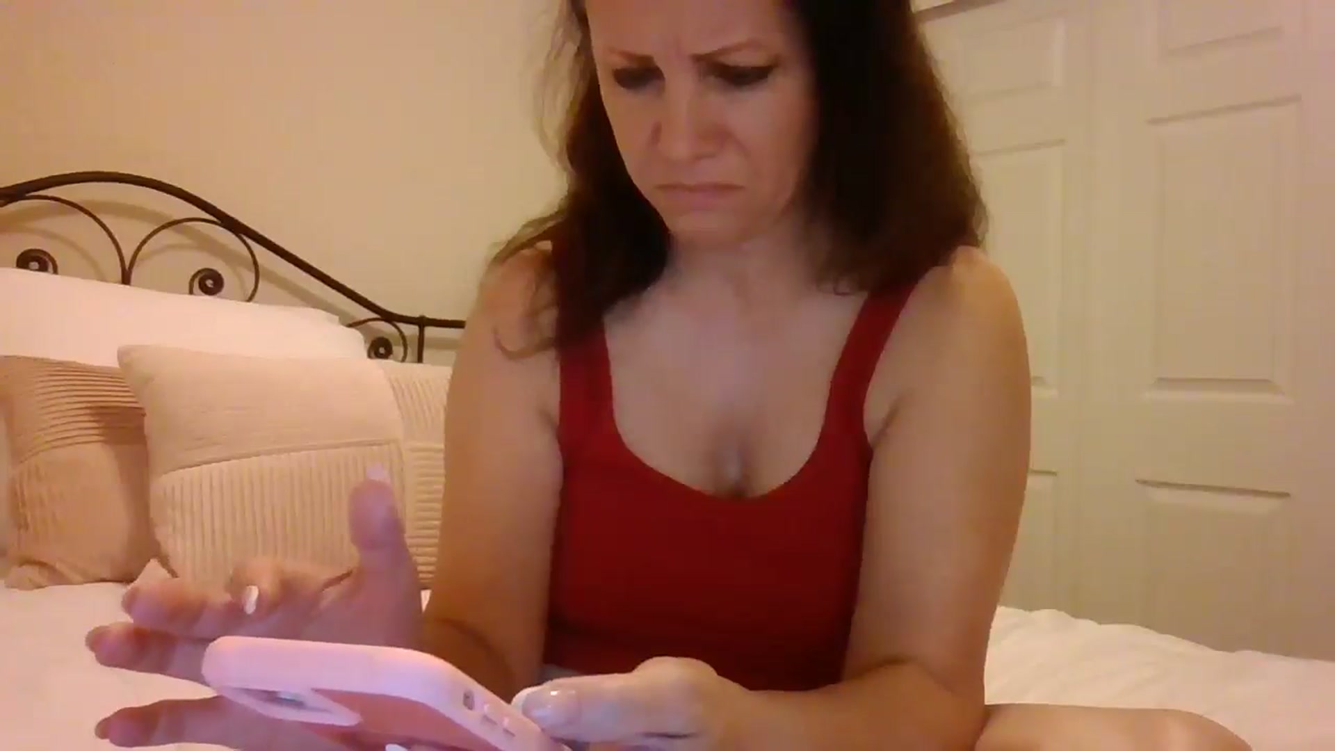 Gallery image thumbnail from LVDOLL's myfreecams stream on, 05/29/2025, 03:50 image 14 of 20
