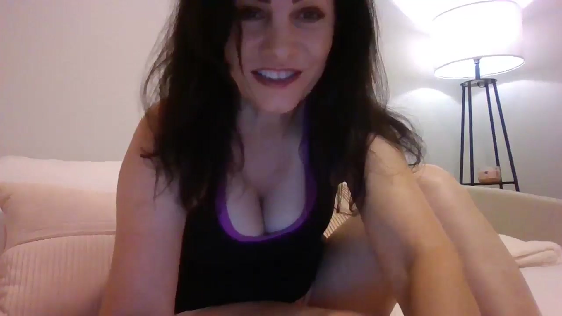 Gallery image thumbnail from LVDOLL's myfreecams stream on, 06/16/2025, 04:33 image 9 of 20