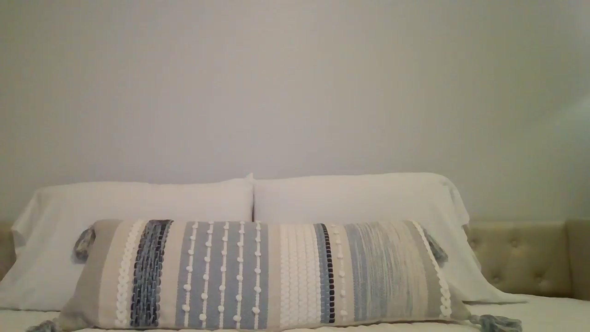 Gallery image thumbnail from LVDOLL's myfreecams stream on, 07/01/2025, 04:51 image 17 of 20