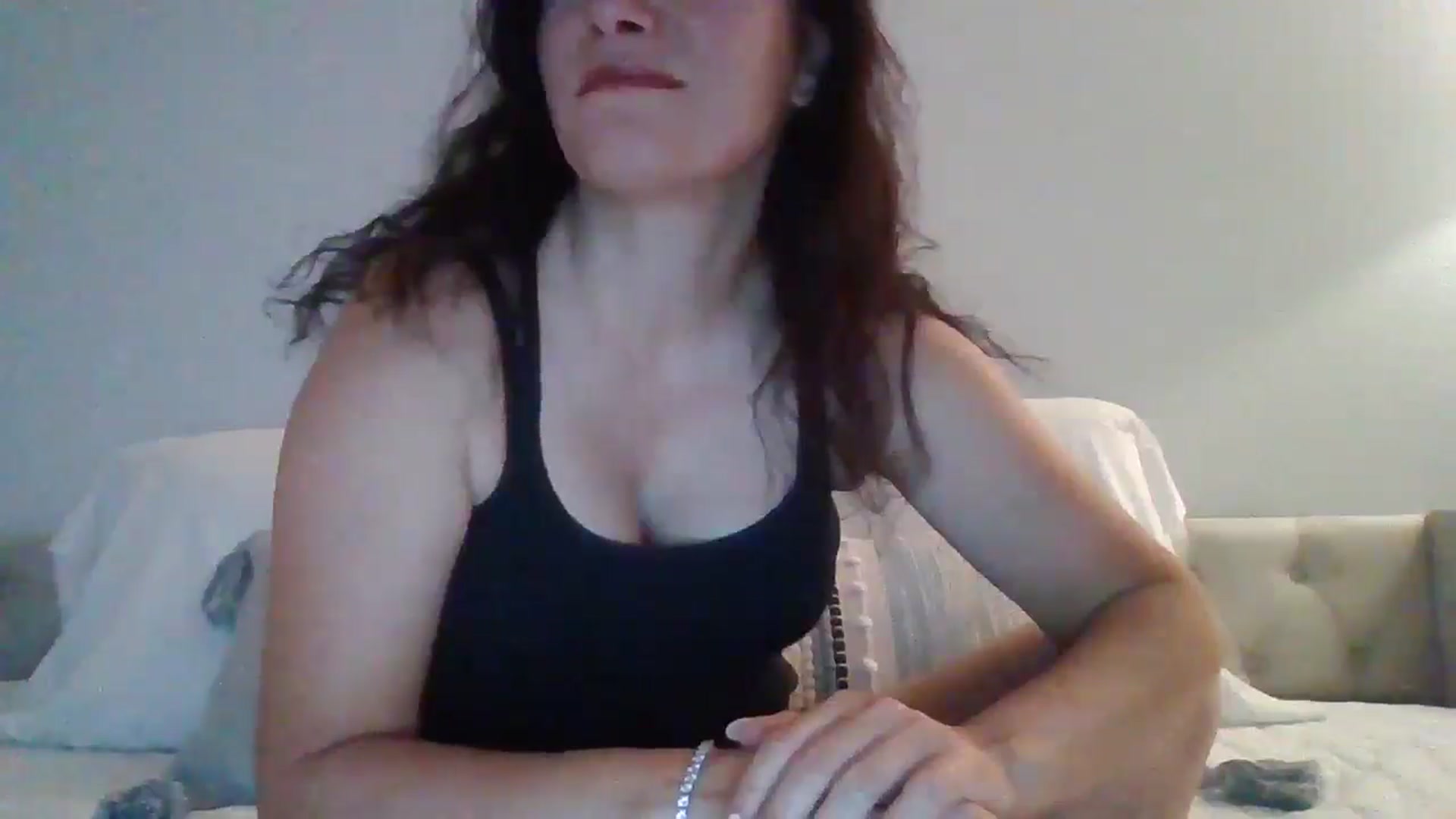 Gallery image thumbnail from LVDOLL's myfreecams stream on, 07/01/2025, 04:51 image 14 of 20