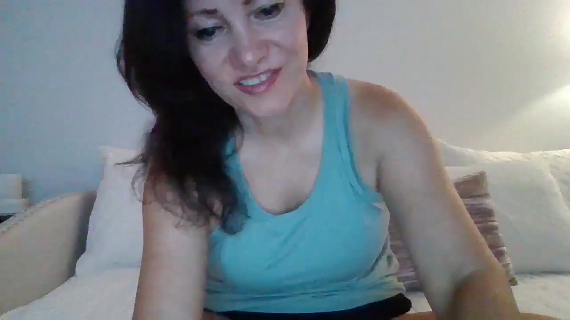Gallery image thumbnail from LVDOLL's myfreecams stream on, 07/30/2025, 05:05 image 17 of 20