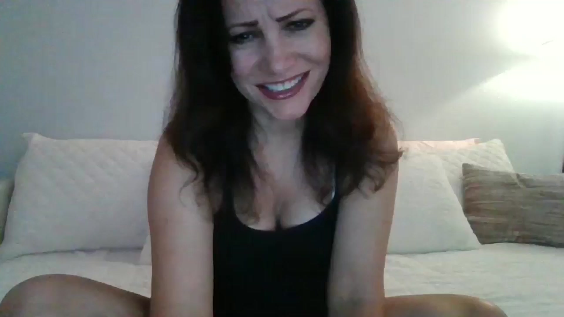 Gallery image thumbnail from LVDOLL's myfreecams stream on, 08/04/2025, 03:45 image 5 of 20