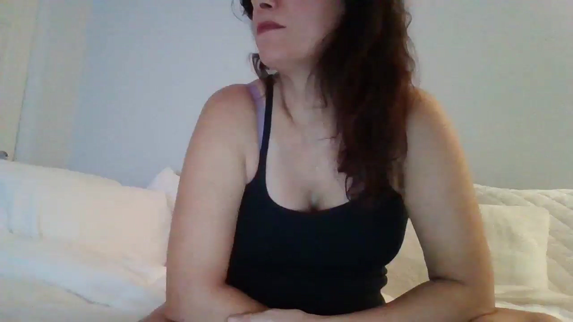 Gallery image thumbnail from LVDOLL's myfreecams stream on, 09/04/2025, 04:09 image 18 of 20